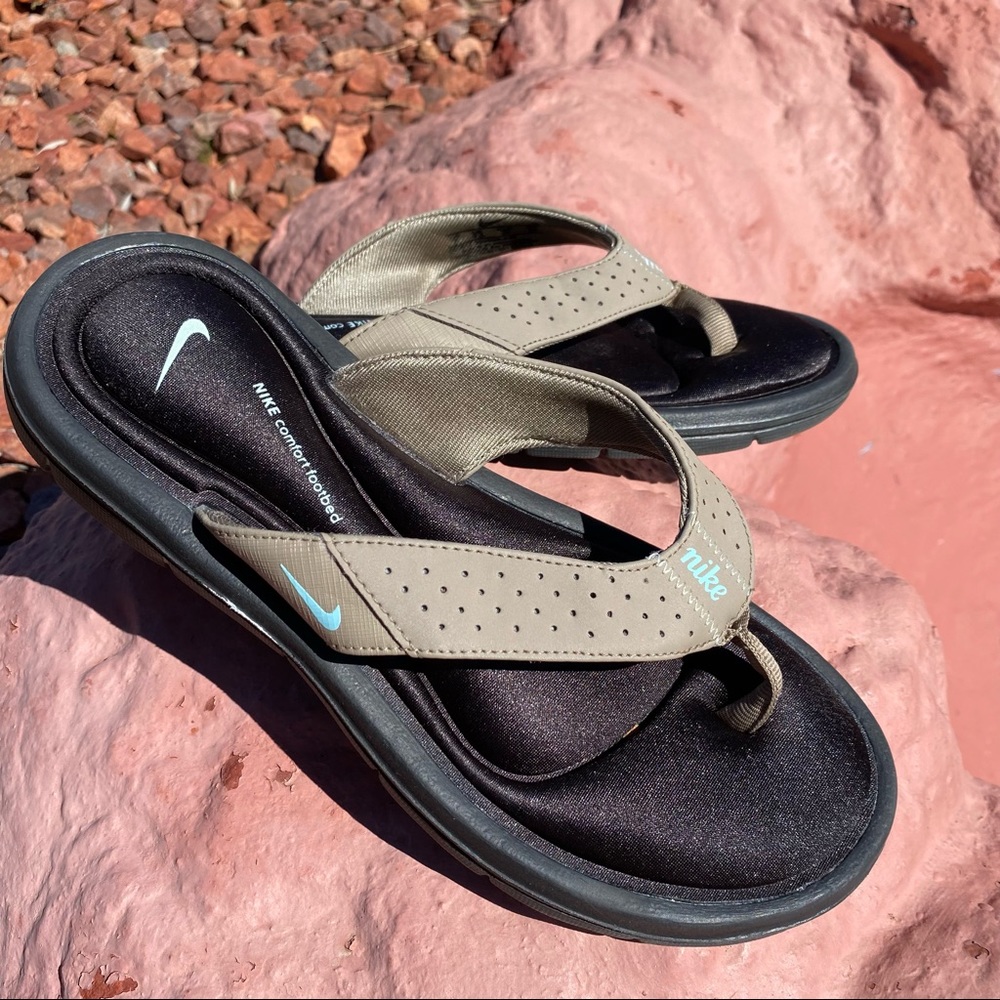 Nike Flip Flops